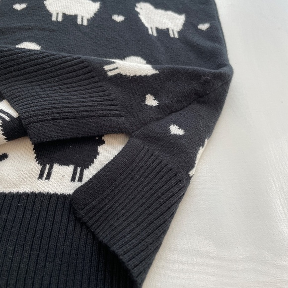 Charter Club Sheep Sweater PXL Black Pink Princess Diana Alternative Novelty - Picture 8 of 10